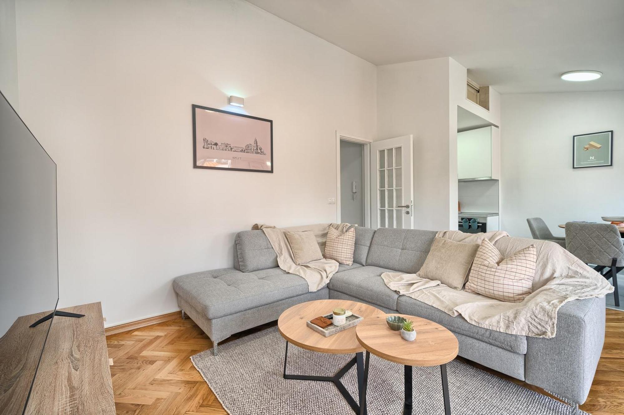 Adriatic Retreat Meje, 4 Min Walk To The Beach Split Room photo
